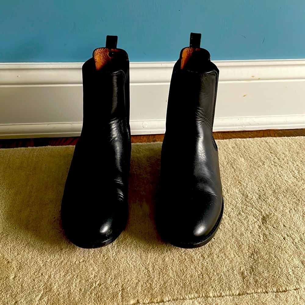 Frye Melissa Chelsea Bootie